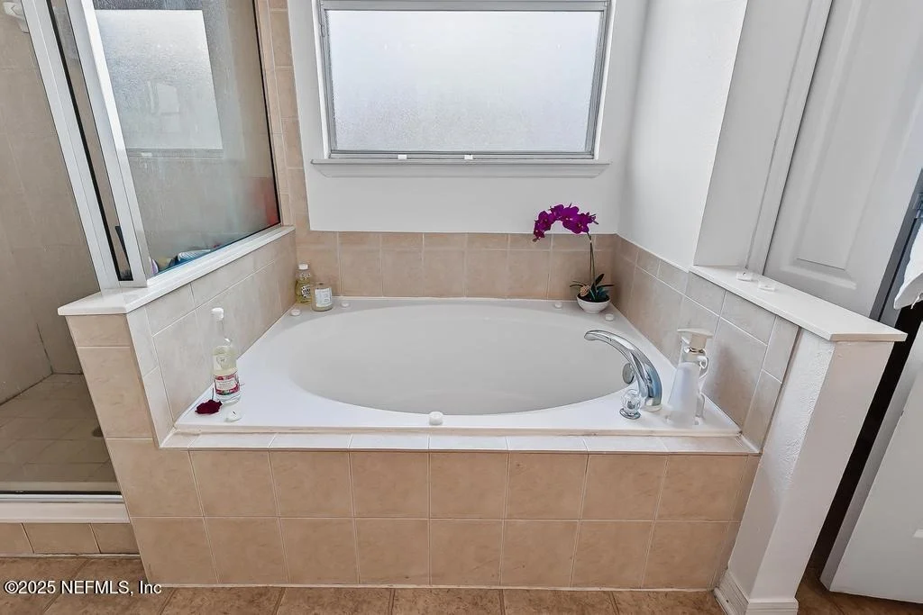 Photo of 12418 TROPIC Drive
