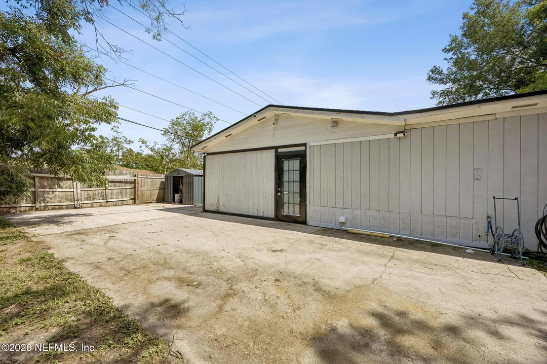Photo of 8103 PASCHAL Street