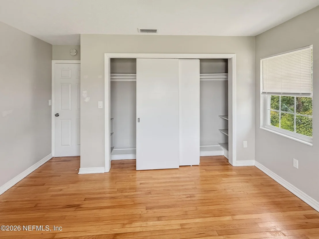 Photo of 477 DEL MONTE Drive