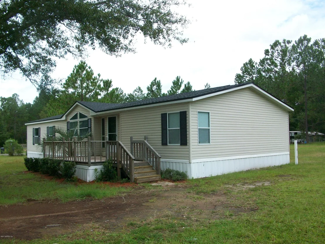 Photo of 44501 PINEBREEZE Boulevard