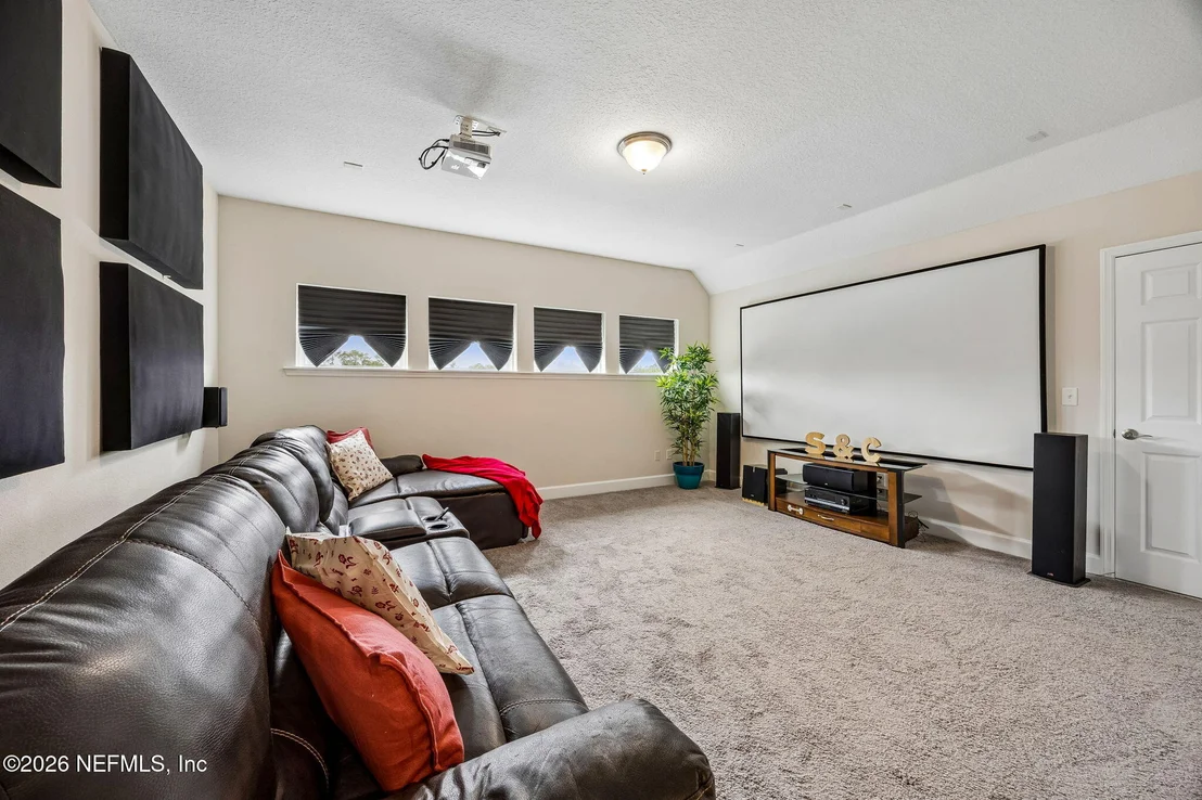 Photo of 588 OXFORD ESTATES Way