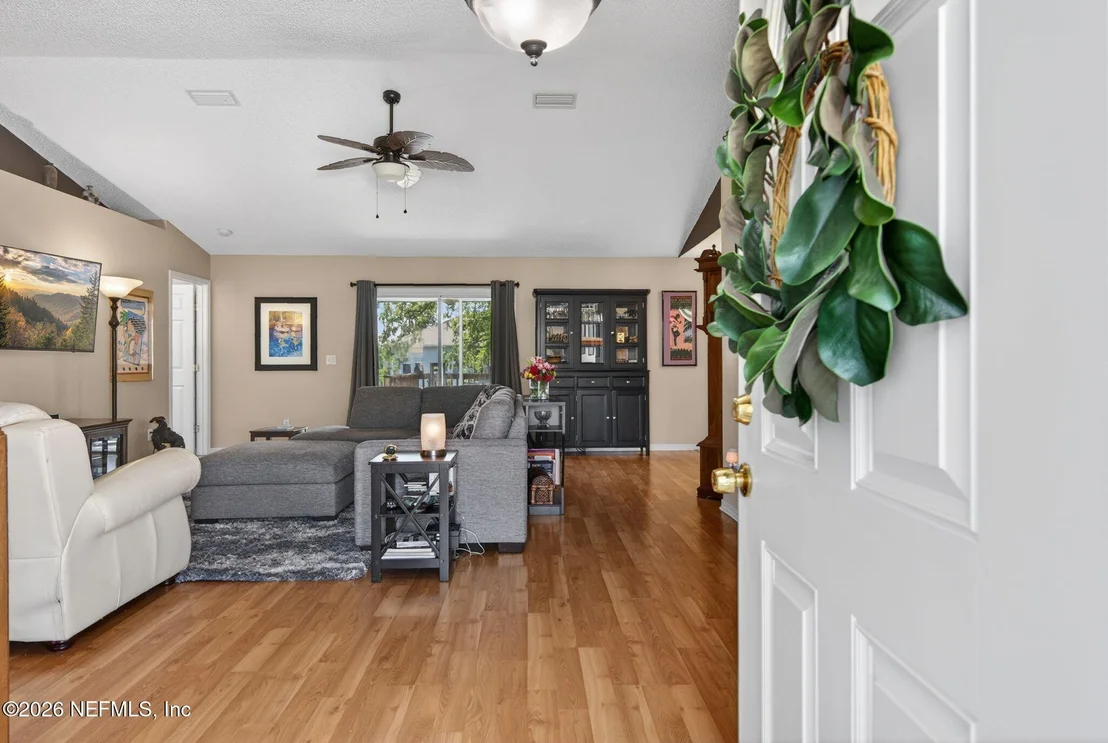 Photo of 237 ST THOMAS Street