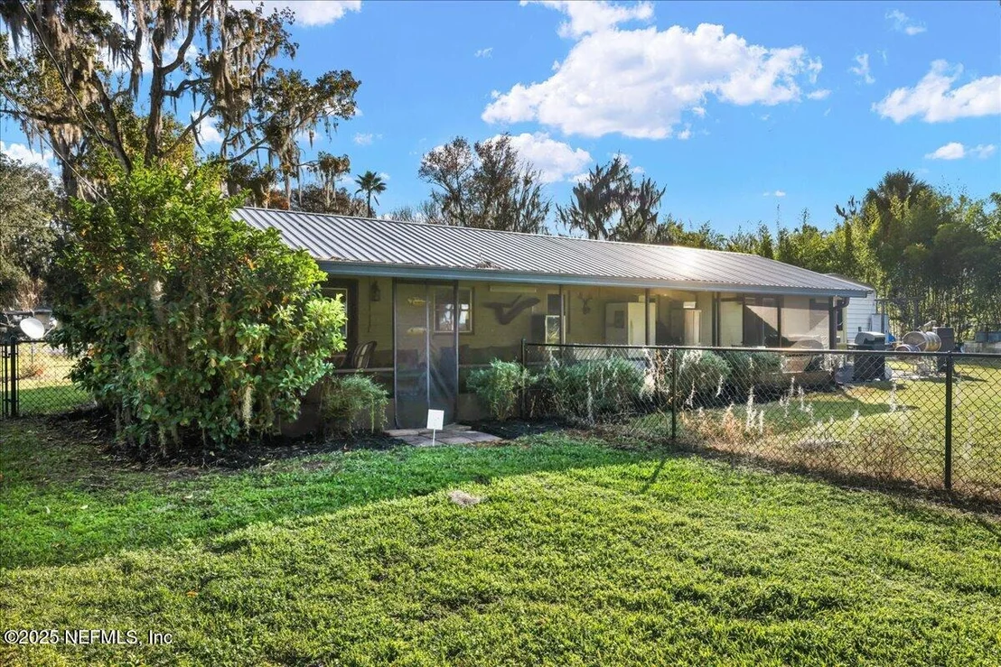 Photo of 188 PALM Drive