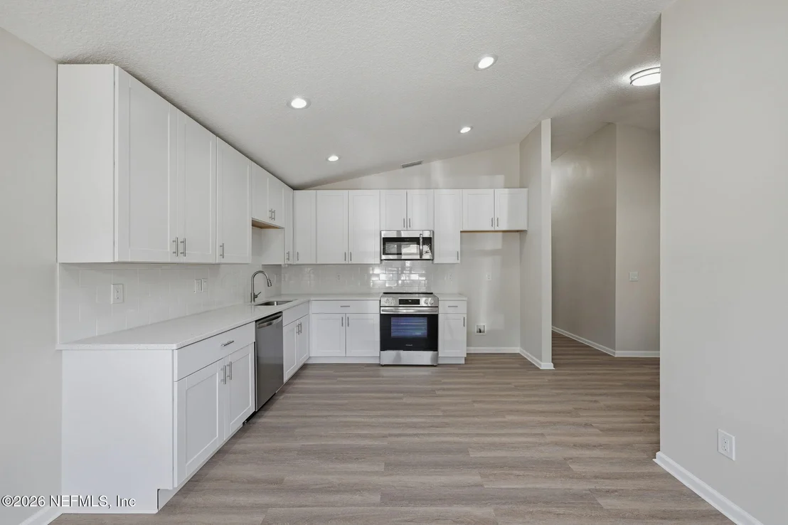 Photo of 7111 EDGE Street