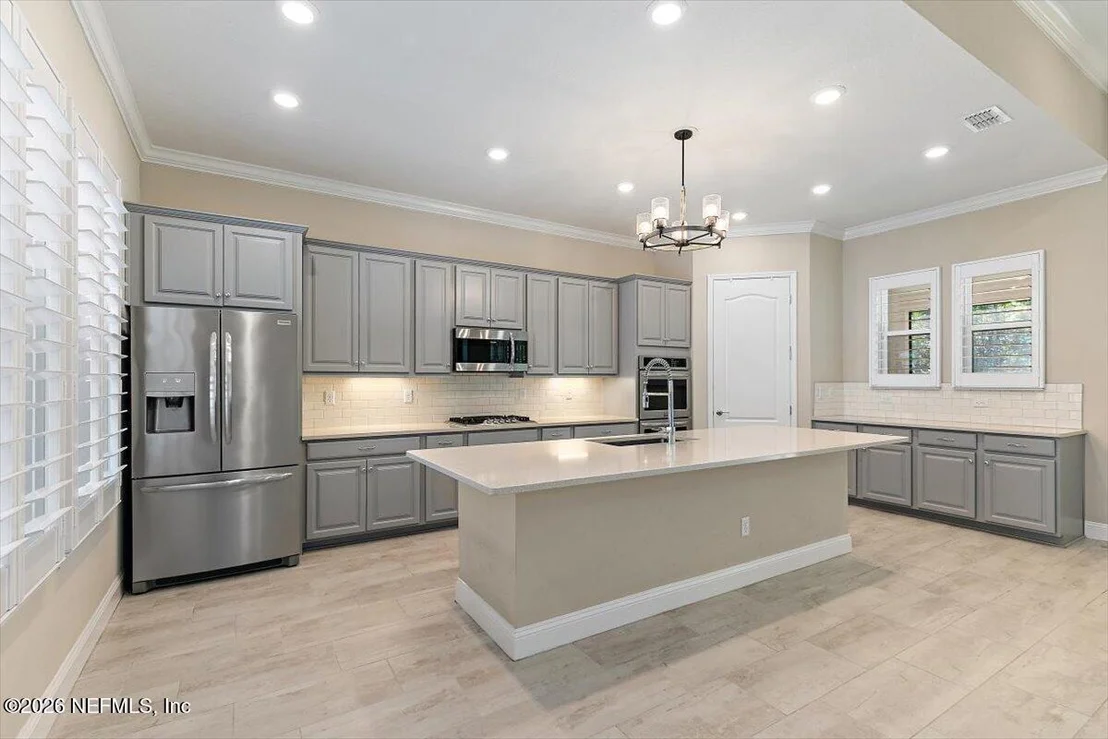 Photo of 262 HATTER Drive