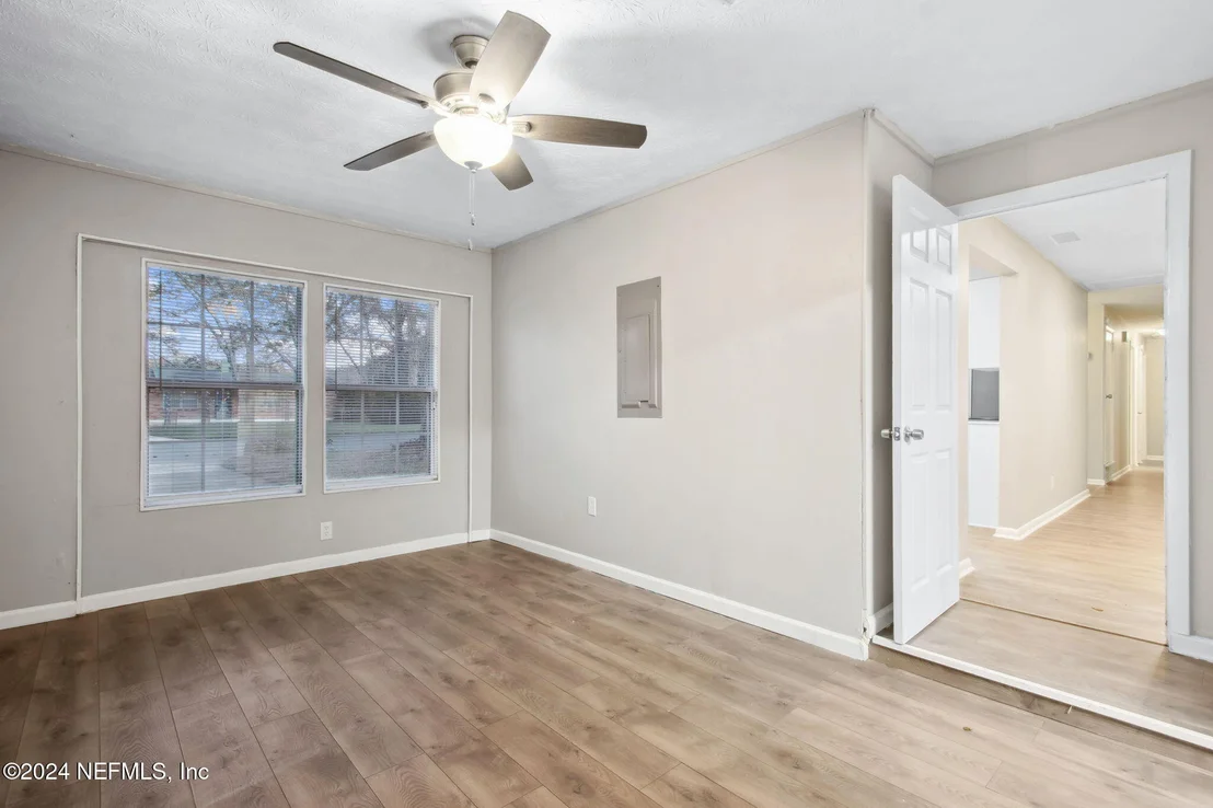 Photo of 11164 KEY HAVEN Boulevard