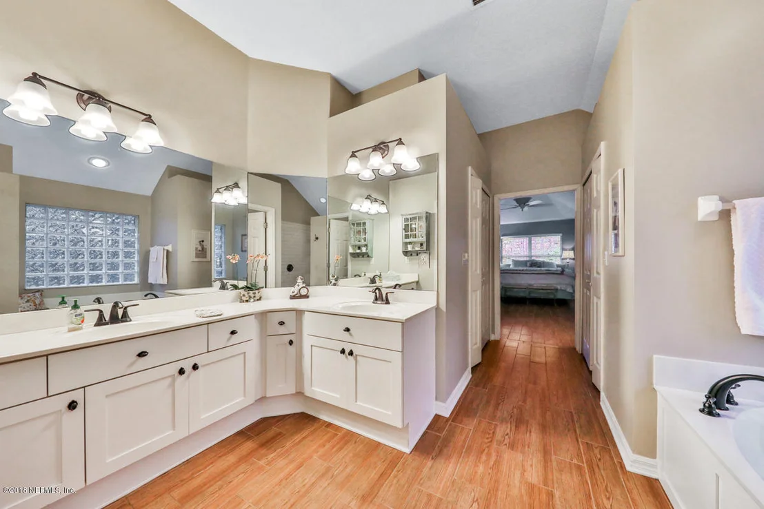 Photo of 7836 TIMBERLIN PARK