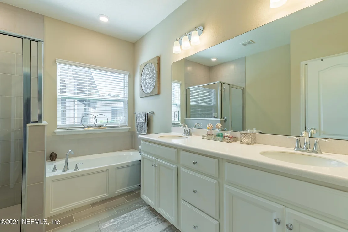 Photo of 4165 ARBOR MILL Circle