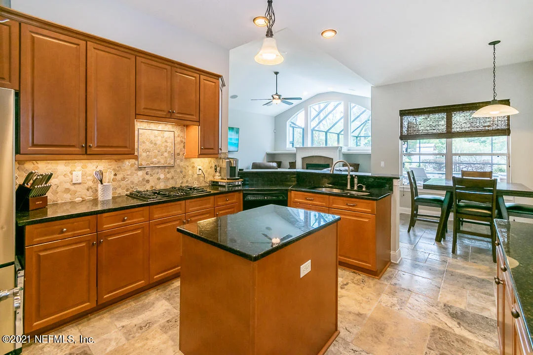 Photo of 492 SEBASTIAN Square