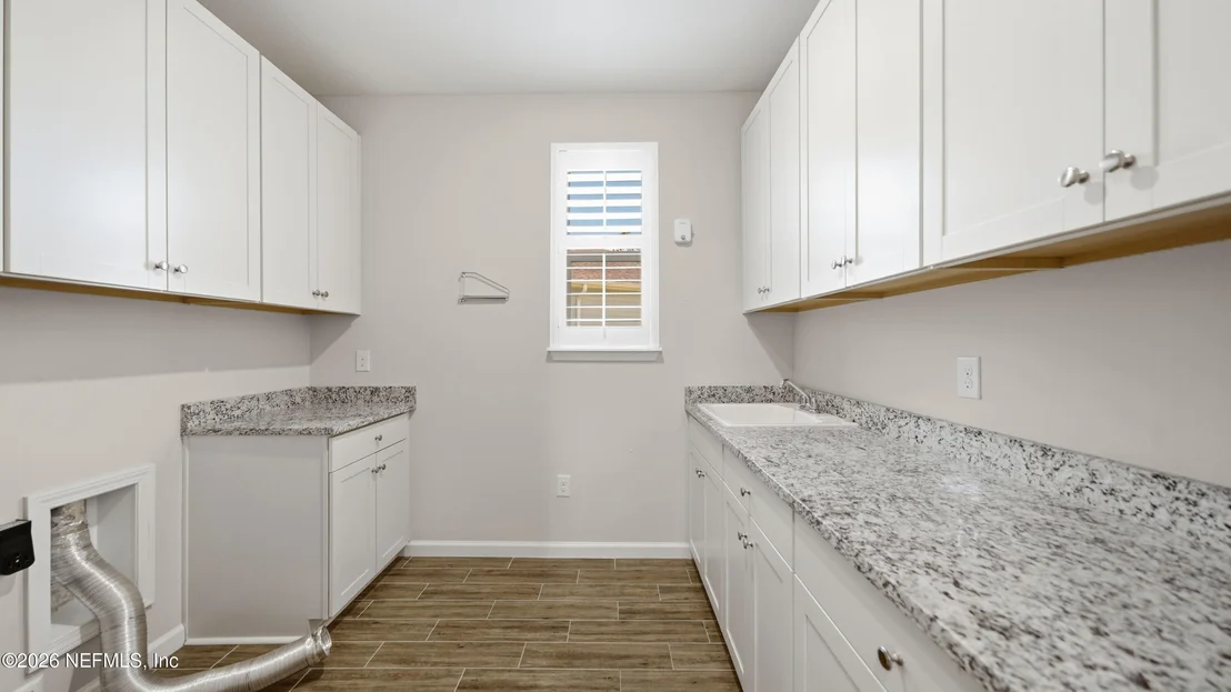 Photo of 352 RUSTIC MILL Drive