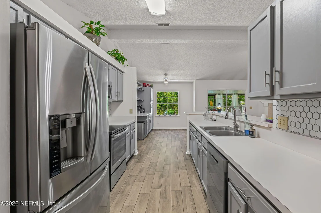 Photo of 8078 MACNAUGHTON Drive