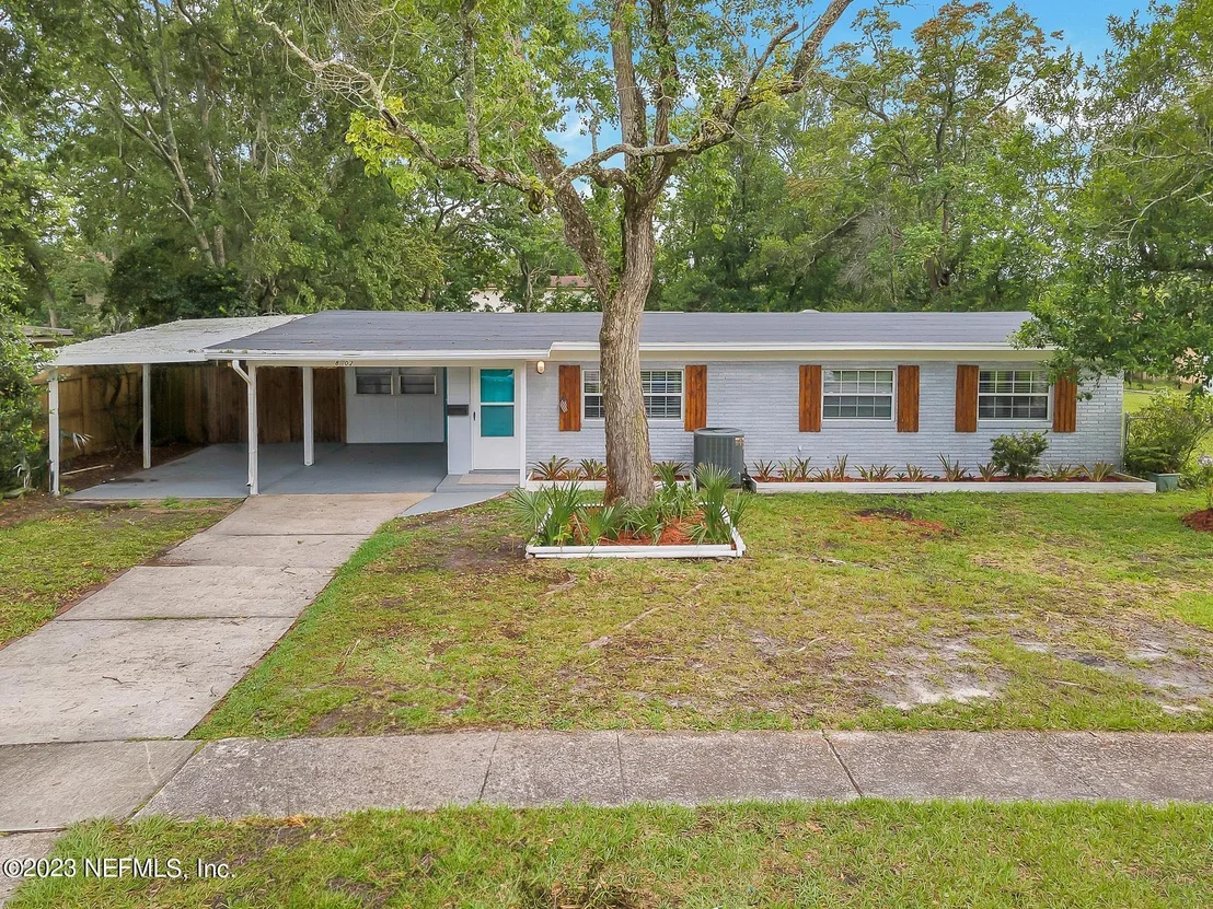 Photo of 8702 MATHONIA Avenue