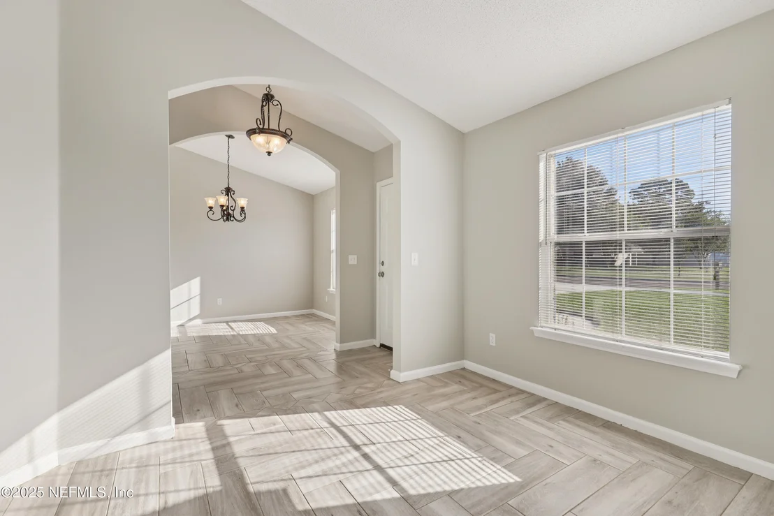 Photo of 861389 WORTHINGTON Drive