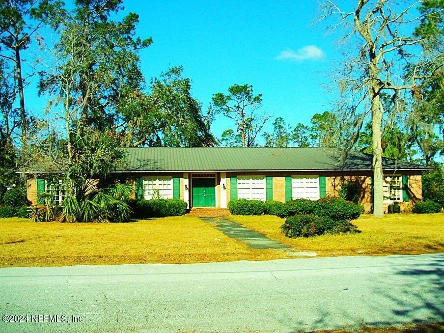 Photo of 1113 FIELDCREST Road