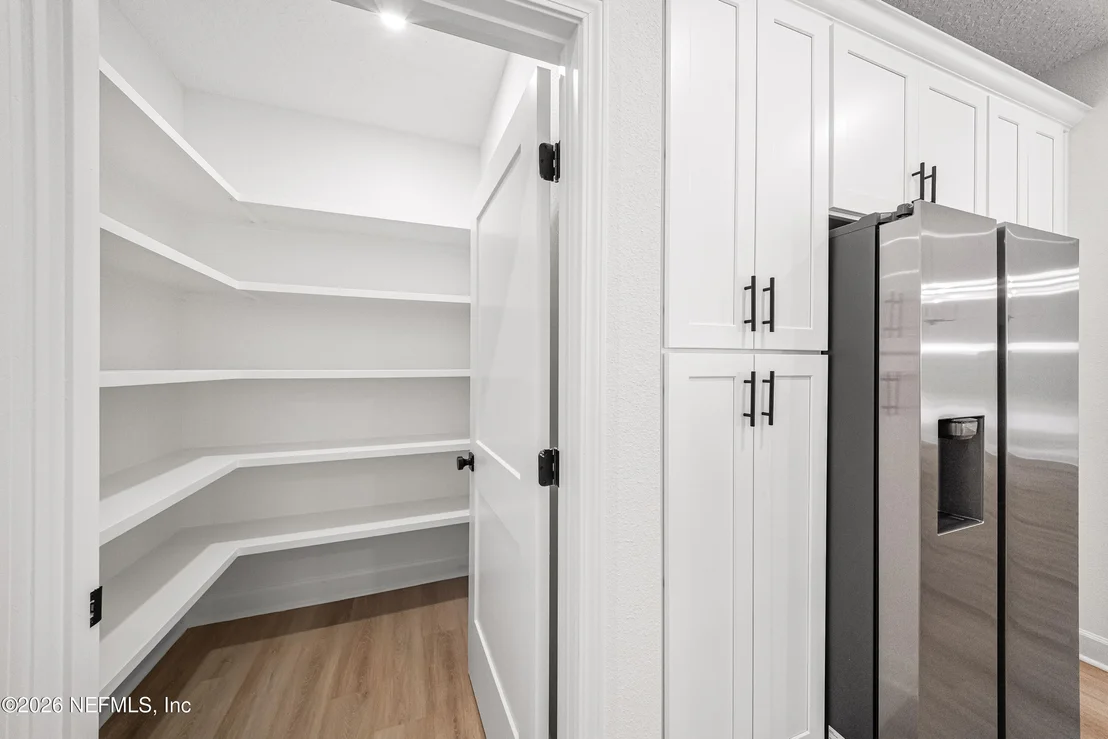 Photo of 13529 SETTINDOWN Drive