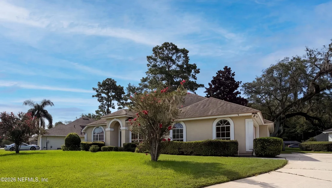 Photo of 2826 SWEETHOLLY Drive