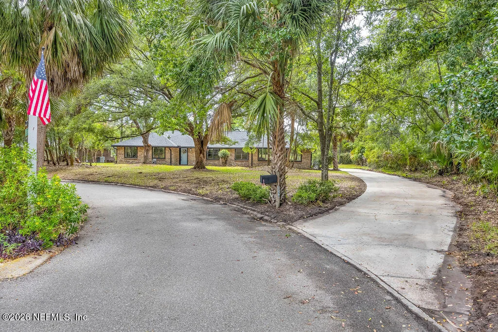 Photo of 2256 FOXWOOD Drive
