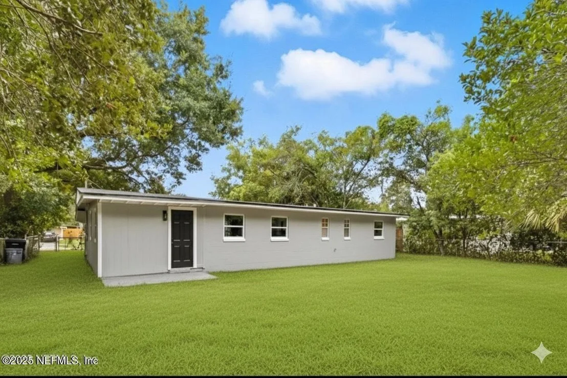 Photo of 337 SONORA Drive