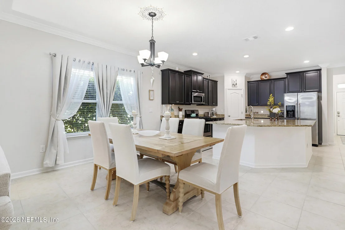 Photo of 45 OTERO Point