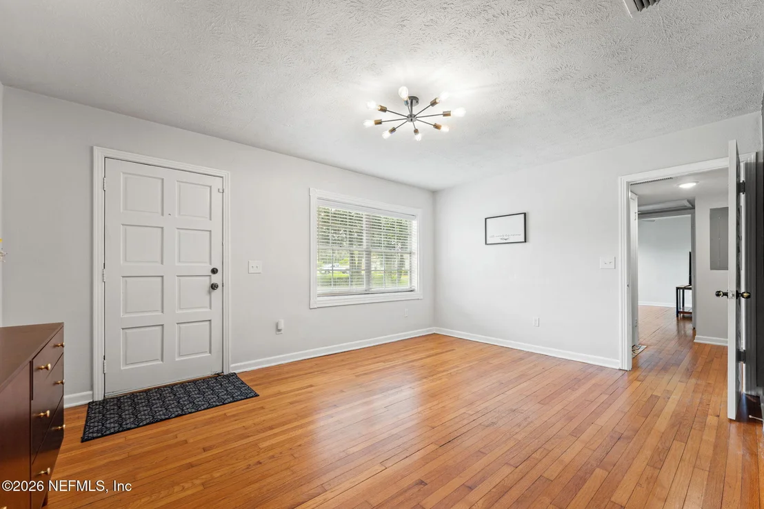 Photo of 6144 ROBBINS Circle N