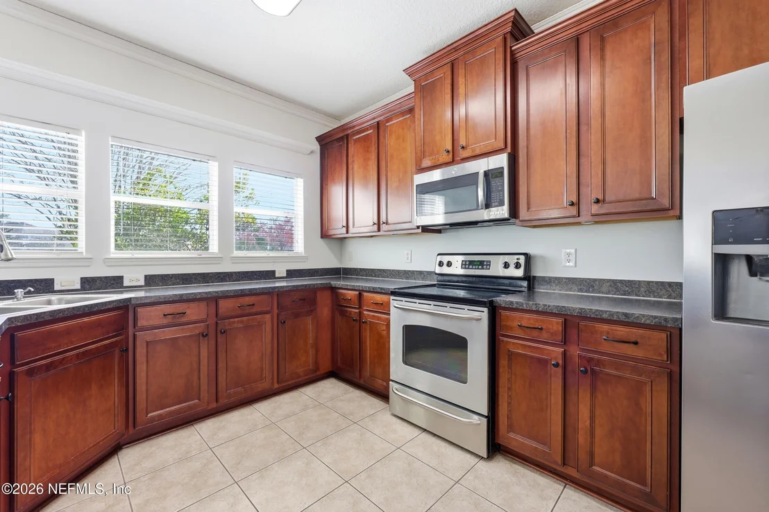 Photo of 936 LAS NAVAS Place