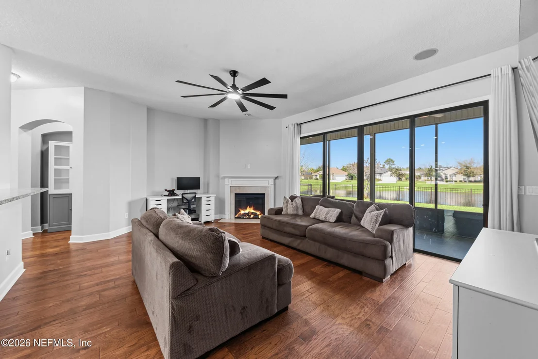 Photo of 109 CUMMER Way
