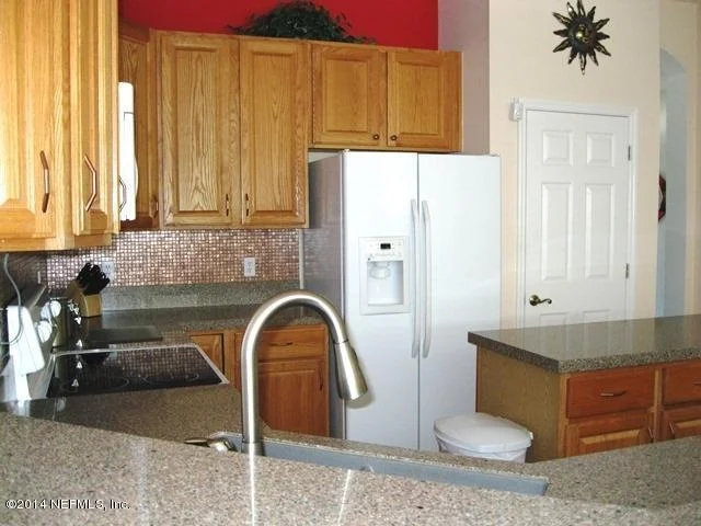 Photo of 212 Bobolink Place