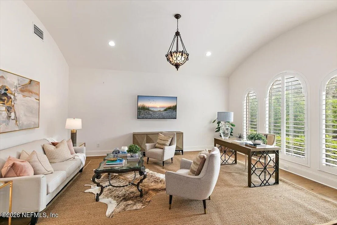 Photo of 5226 COMMISSIONERS Drive