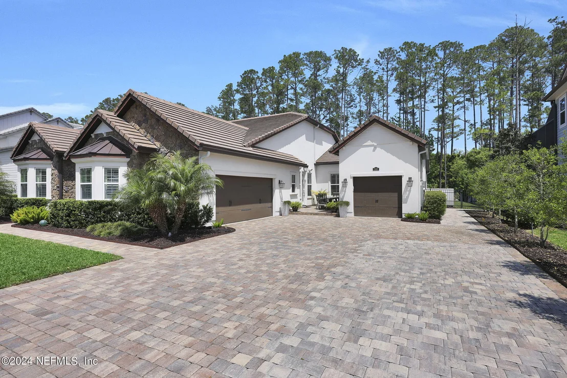 Photo of 249 DEER VALLEY Drive