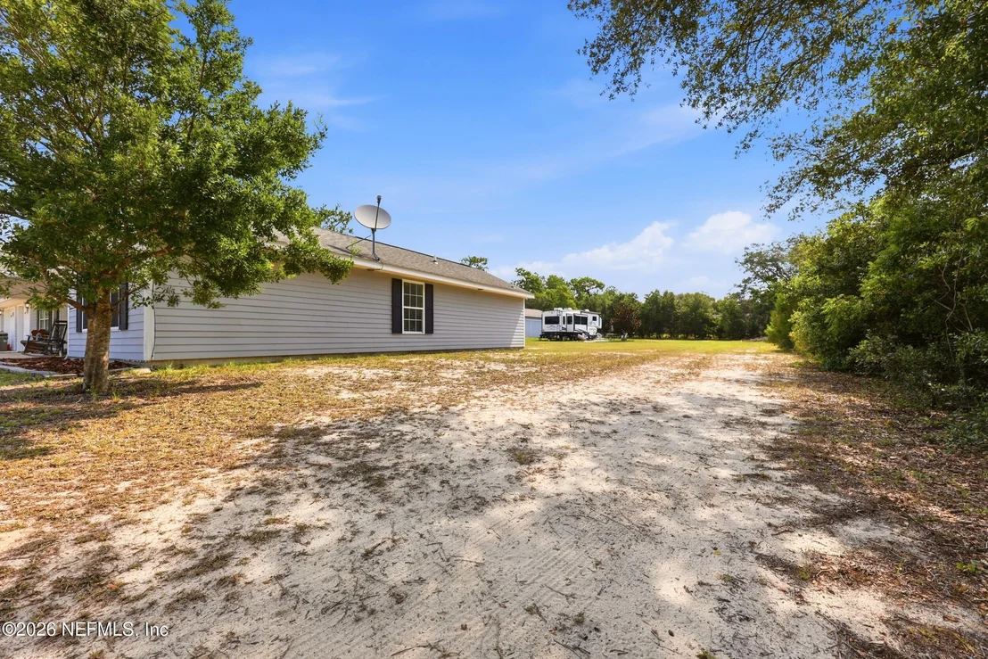 Photo of 7645 OAK FOREST Road