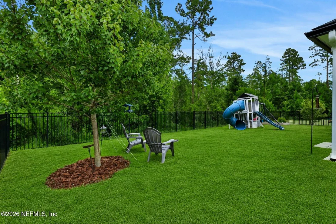 Photo of 98 YARDLEY Court