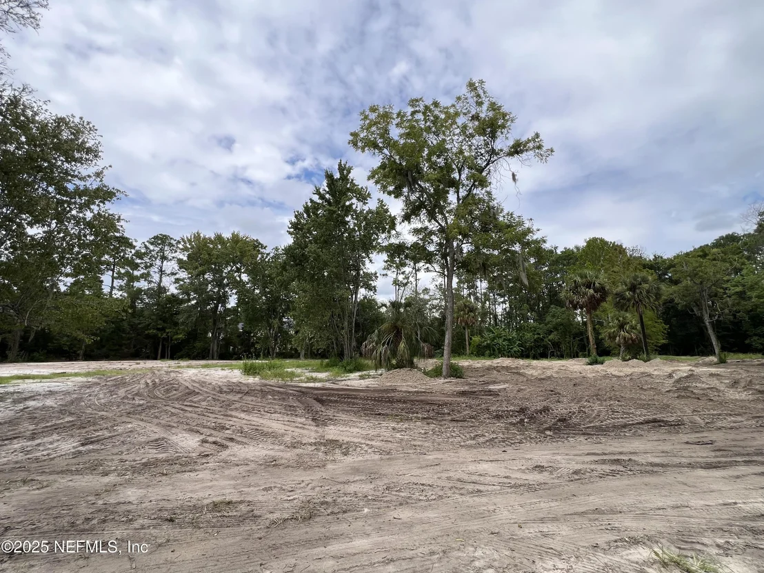 Photo of 921 COLE Road