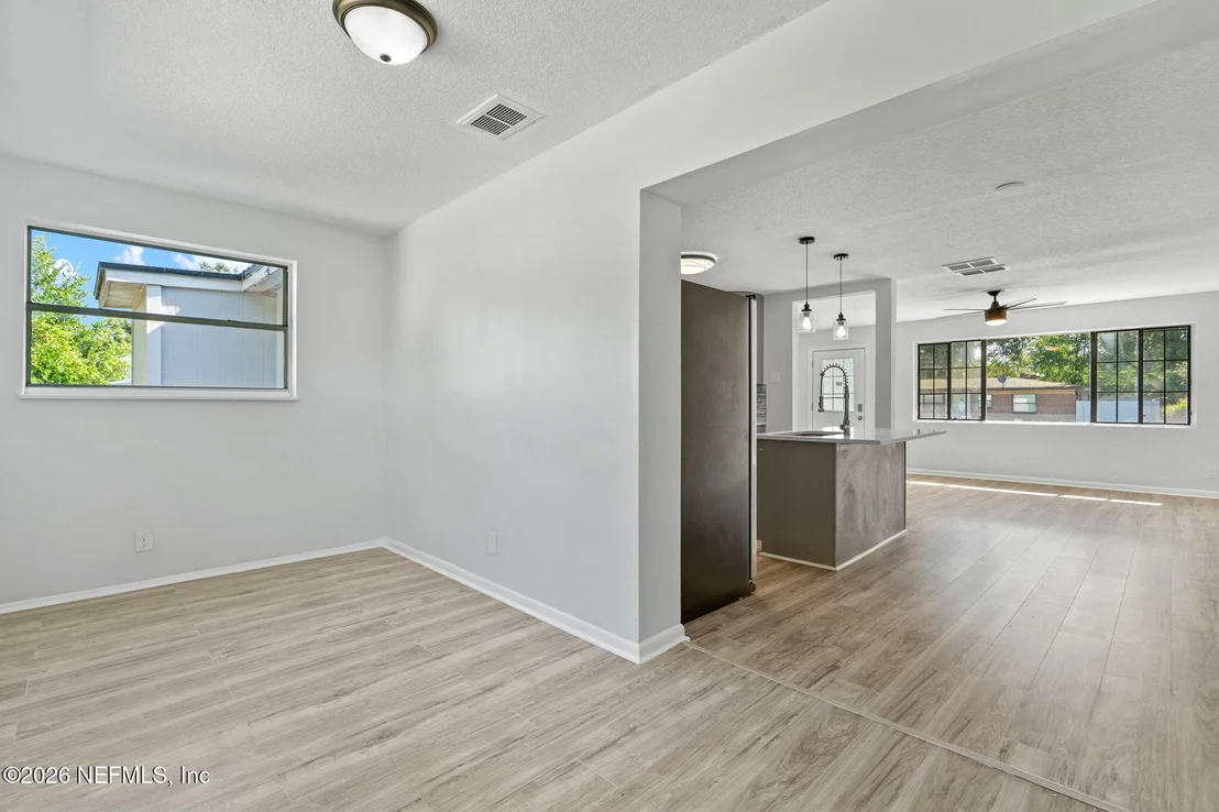 Photo of 3728 ROGERO Road