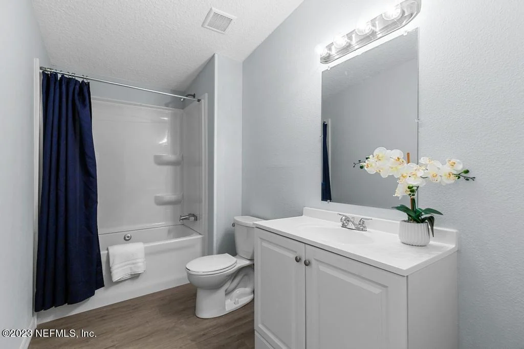 Photo of 5196 CHICORY Circle