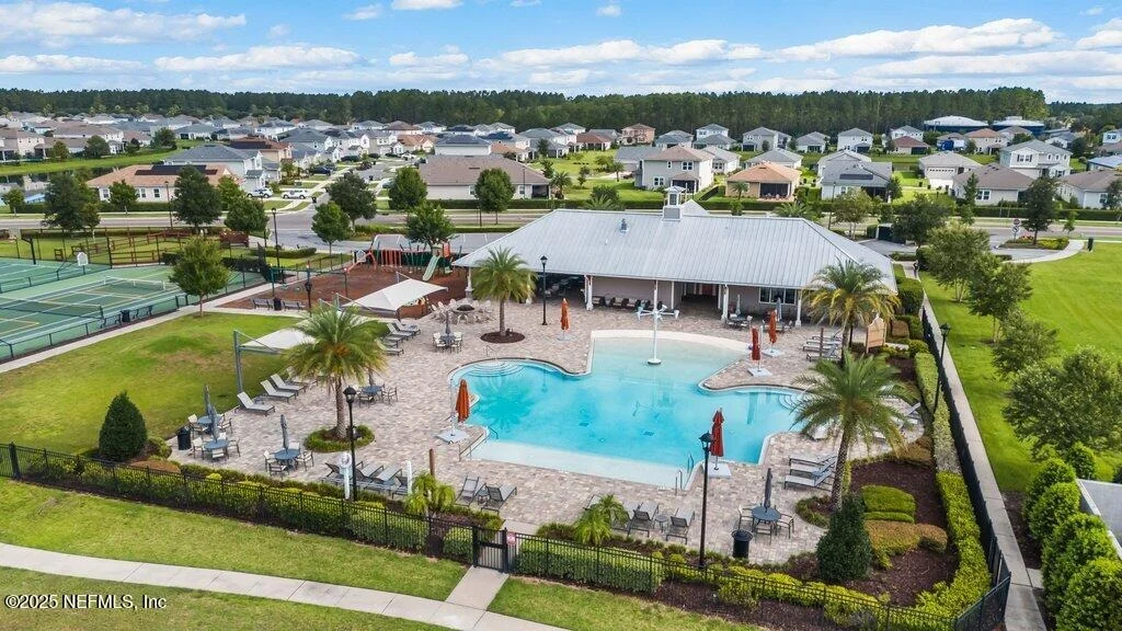Photo of 1903 AMBERLY Drive