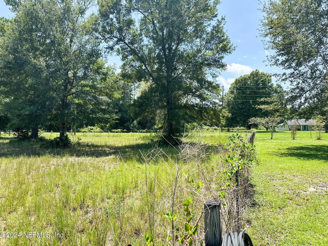 Photo of 7647 NW COUNTY ROAD 229