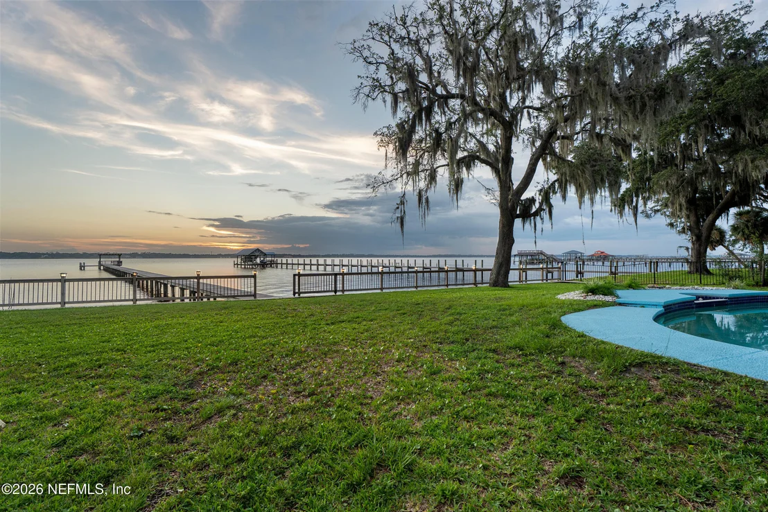 Photo of 13062 MANDARIN Road