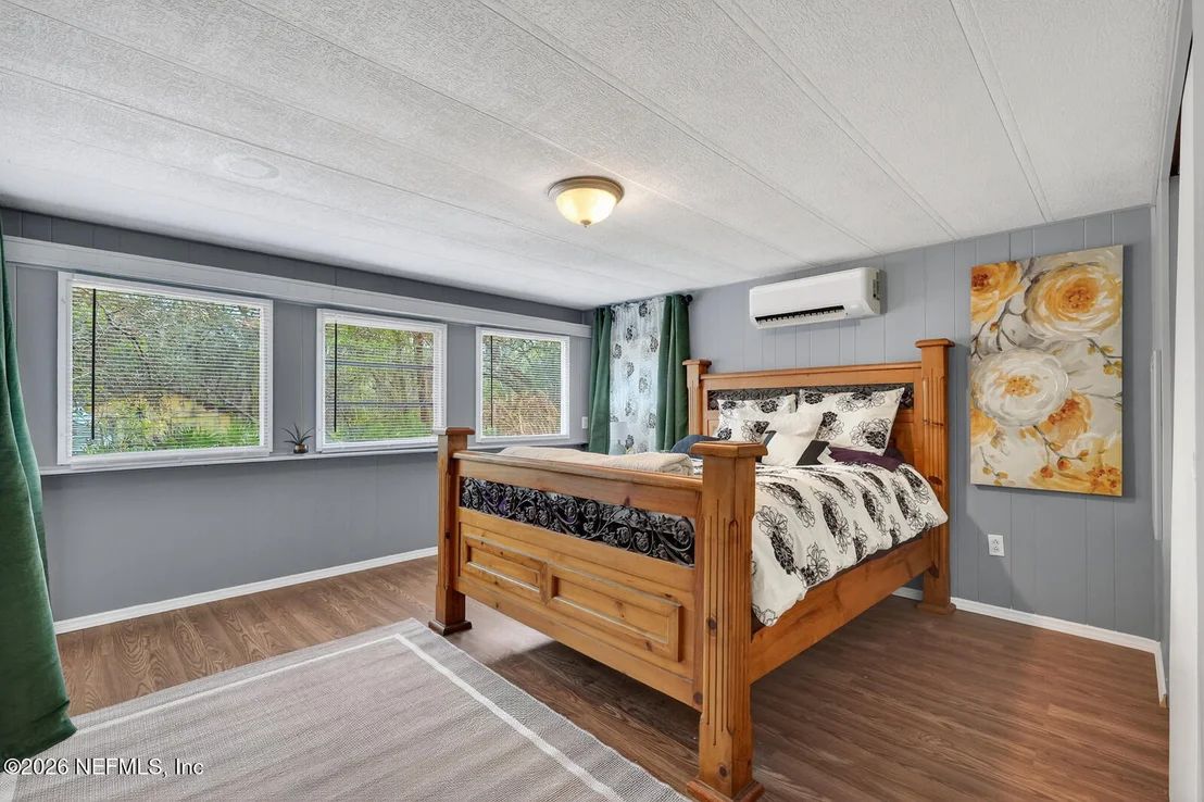 Photo of 112 PALMER Drive