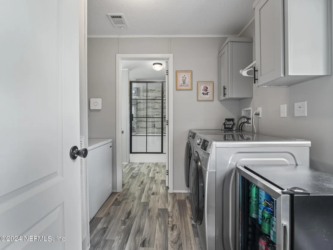 Photo of 204 1ST Street