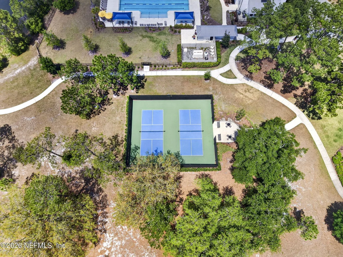 Photo of 210 WINEBERRY Lane