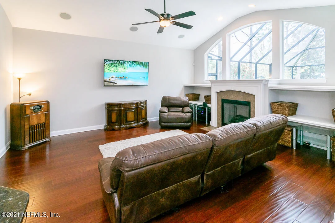 Photo of 492 SEBASTIAN Square