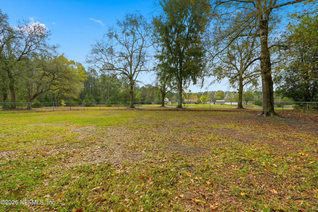Photo of 14520 BRADDOCK Road