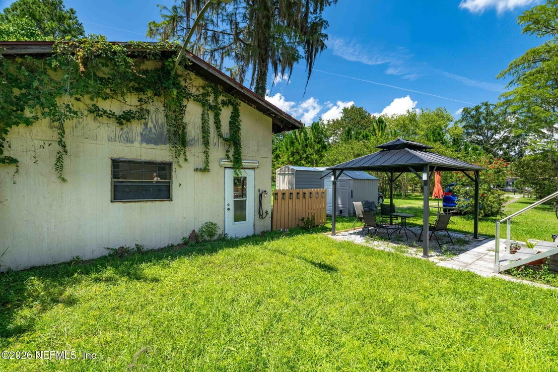 Photo of 9296 HIPPS Road