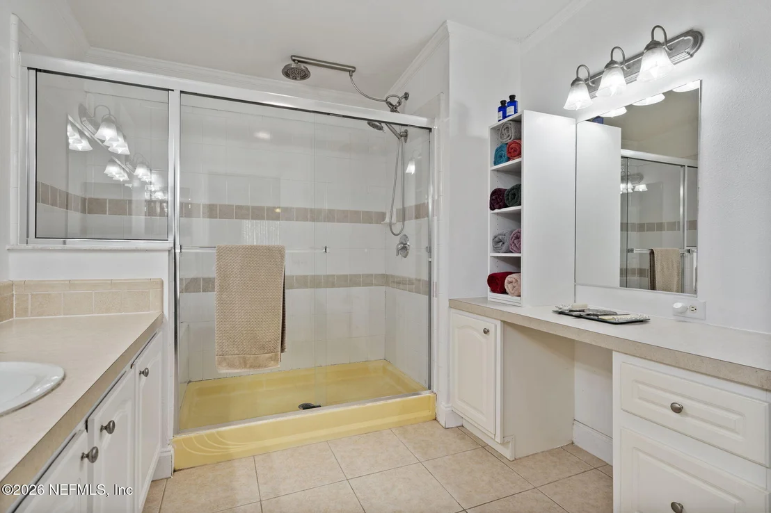 Photo of 2490 VIOLET Way
