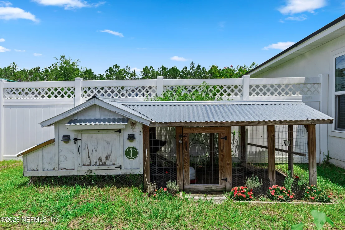 Photo of 396 MEADOW RIDGE Drive