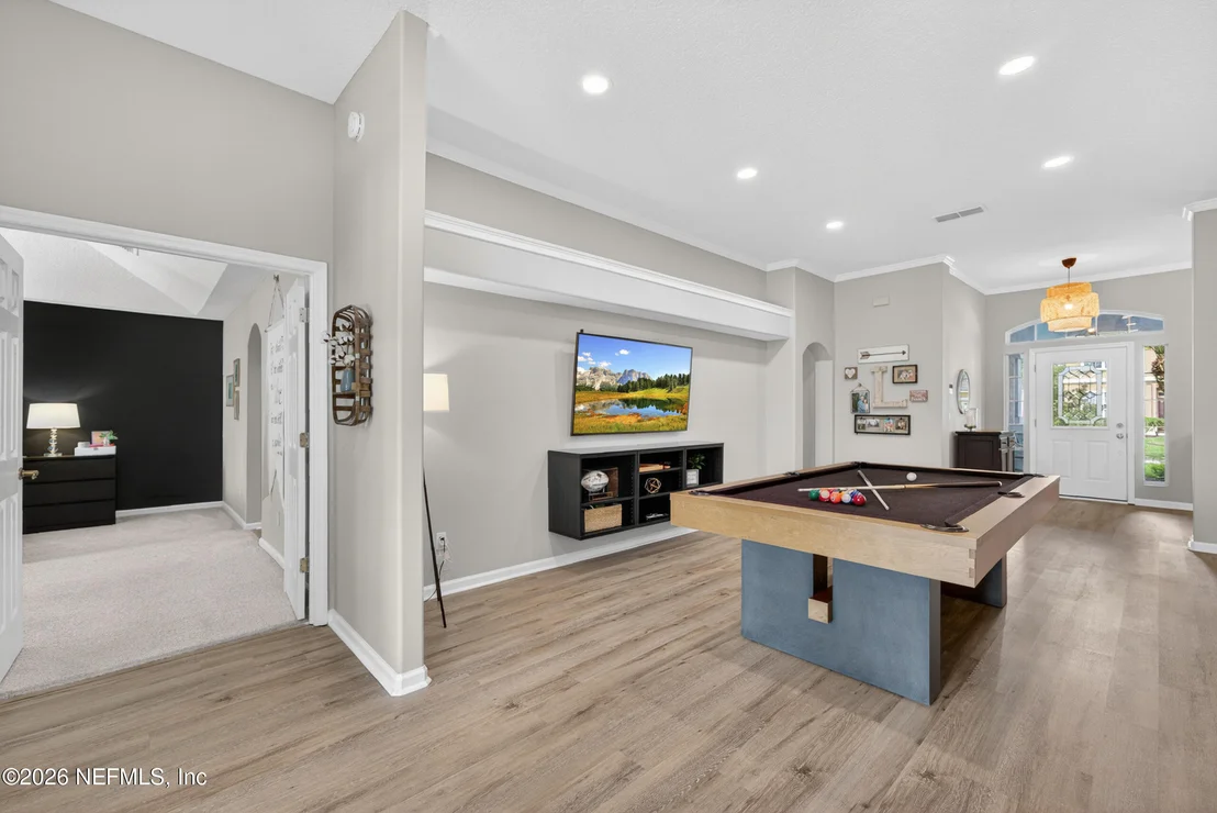 Photo of 2542 WILLOW CREEK Drive