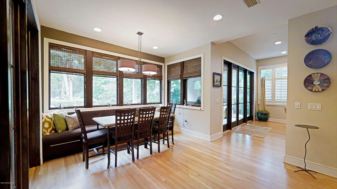 Photo of 3016 FOREST Circle