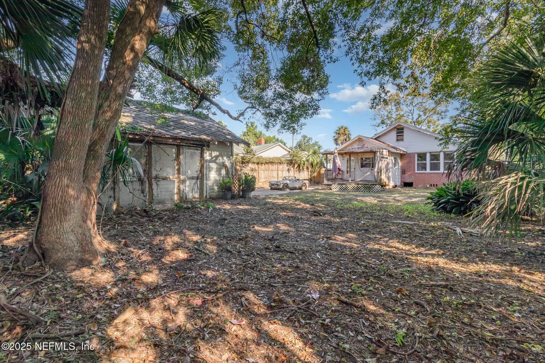 Photo of 222 TROUT RIVER Drive