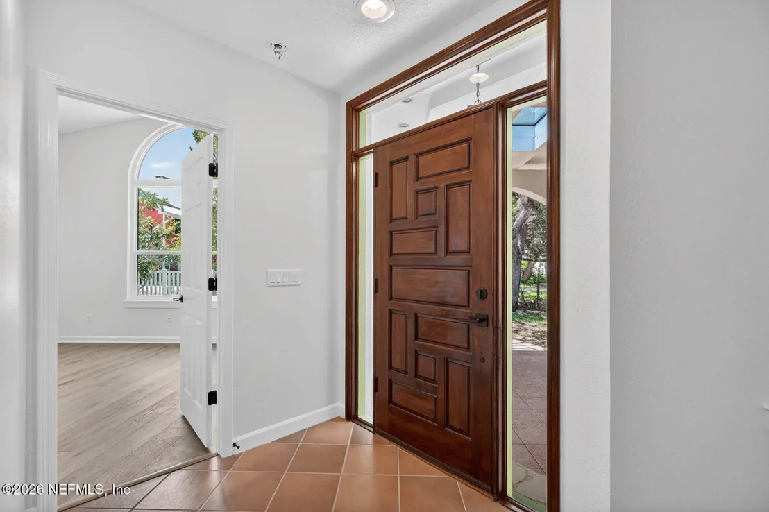 Photo of 5 SANTA MARIA Lane