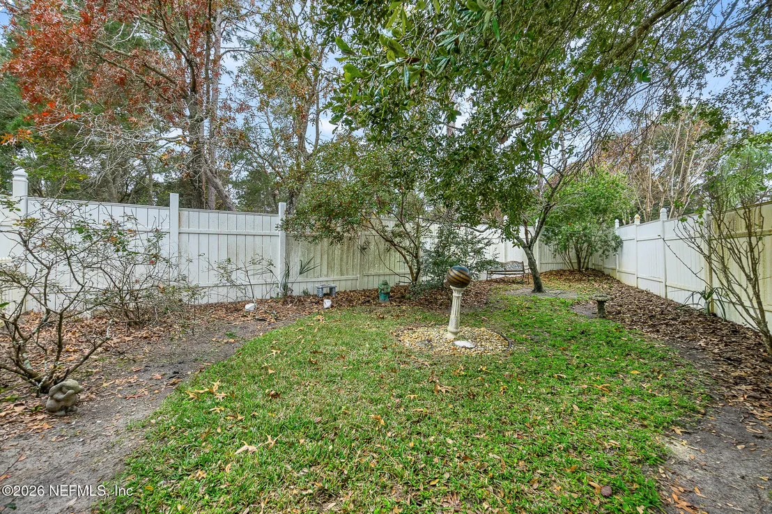 Photo of 376 VALVERDE Lane